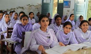 مسلسل تعطیلات سے تعلیم متاثر، پرائیویٹ سکولوں کا امتحانات مؤخر کرنے کا مطالبہ