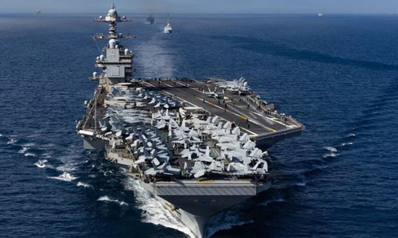 امریکی بحری بیڑہ یو ایس ایس جیرالڈ آر فورڈ جنگ چھوڑ کر بحیرہ احمر سے روانہ
