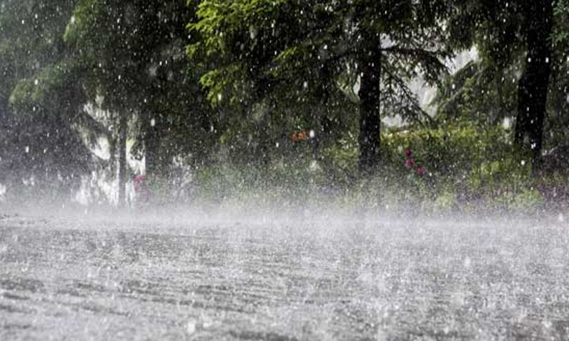 مختلف شہروں میں بارش اور ژالہ باری کا امکان ، فلیش فلڈنگ کا الرٹ جاری
