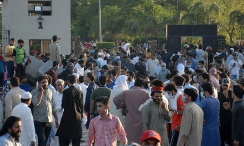 جی ایچ کیو حملہ کیس ، عمر ایوب ، شبلی فراز ، حماد اظہر سمیت 47 ملزمان کو 10 ، 10 سال قید