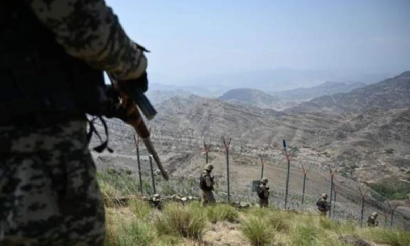 پاک فوج کے 50 مقامات پر حملے ، افغان طالبان اور خارجیوں کے مزید ٹھکانے تباہ