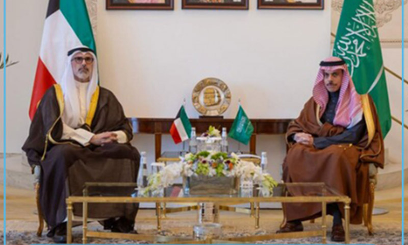 سعودی وزیر خارجہ کی کویت کے ہم منصب سے اہم ملاقات، خطے کی صورتحال کا جائزہ
