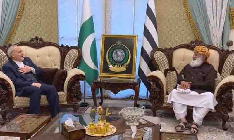 ایرانی اعلیٰ سطح وفد کی مولانا فضل الرحمان سے ملاقات، خطے کی صورتحال پر تبادلہ خیال