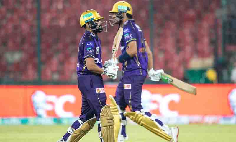 پی ایس ایل 11، کوئٹہ نے پشاورکو 155 رنز کا ہدف دے دیا