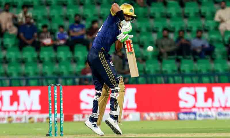 پی ایس ایل ایلیمنیٹر1، ملتان نے حیدر آباد کو 160 رنز کا ہدف دے دیا