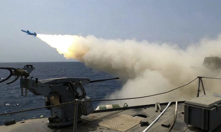 ایرانی بحریہ کا امریکا اوراسرائیلی اہداف پر میزائلوں سے حملہ، امریکی فوجیوں کی ہلاکتوں کا بھی دعویٰ