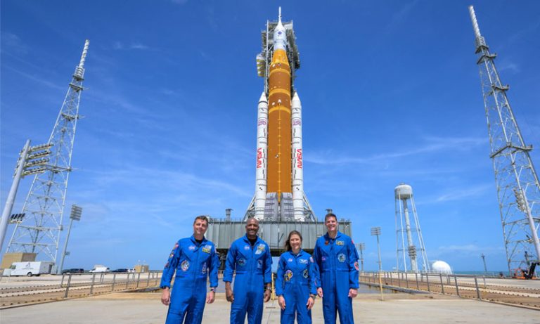 خلا میں انسانی تاریخ کی سب سے دور پرواز، آرٹیمس II مشن نے نیا ریکارڈ قائم کر دیا