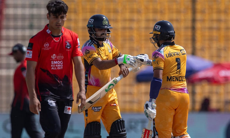 پی ایس ایل 11، پشاور زلمی  نے لاہور قلندرز کو شکست دی دے 