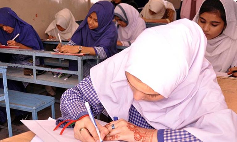 میٹرک کے سالانہ امتحانات کا آغاز 10 اپریل سے  ہوگا،کراچی بورڈ