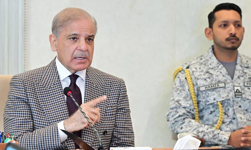 قیام امن  کیلئے ہم سب سیاسی اور عسکری قیادت ایک پیج پر ہیں،وزیراعظم