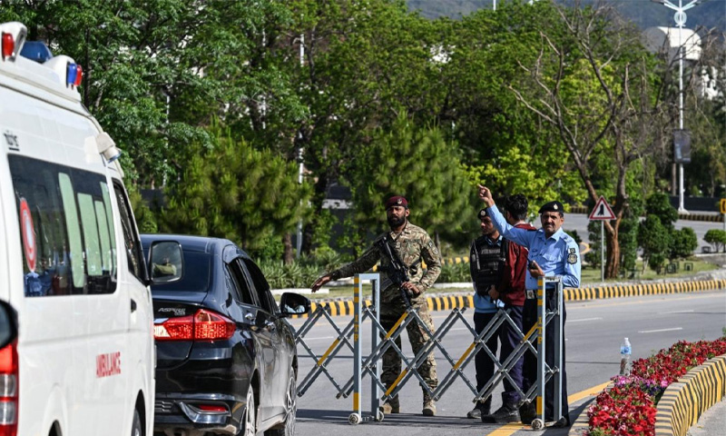 امریکا ایران مذاکرات ، اسلام آباد میں سکیورٹی ہائی الرٹ ، اہم شاہراہیں بند