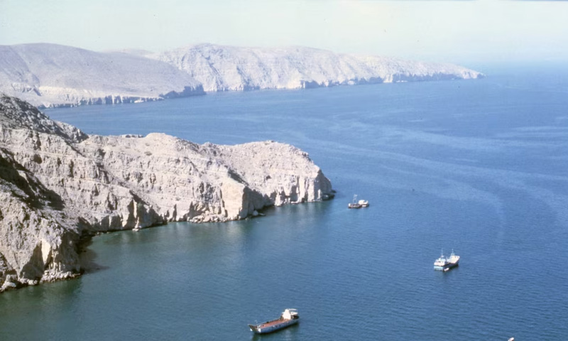 اسٹریٹجک منظرنامہ تبدیل ، امریکا اور اسرائیل کیلئے آبنائے ہرمز کبھی پہلے جیسے نہیں رہیگی ، ایران