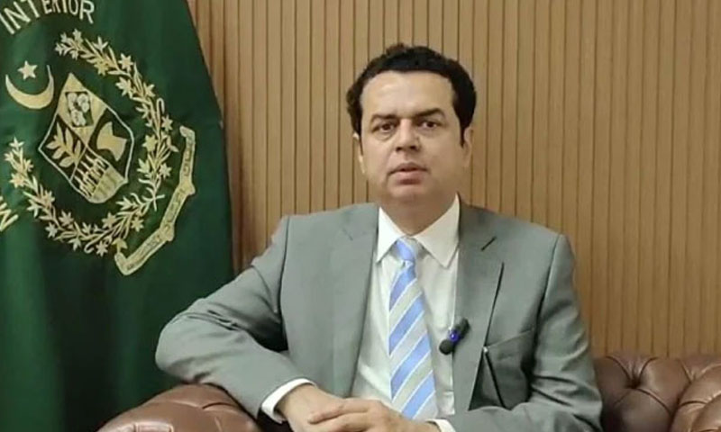 یو اے ای سے پاکستانیوں کی بے دخلی کی خبریں گمراہ کن ہیں، طلال چودھری