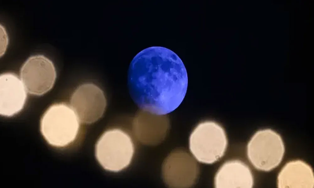 نایاب مائیکرو بلیو مون کب نظر آئے گا؟ ماہرین فلکیات نے تفصیلات جاری کر دیں