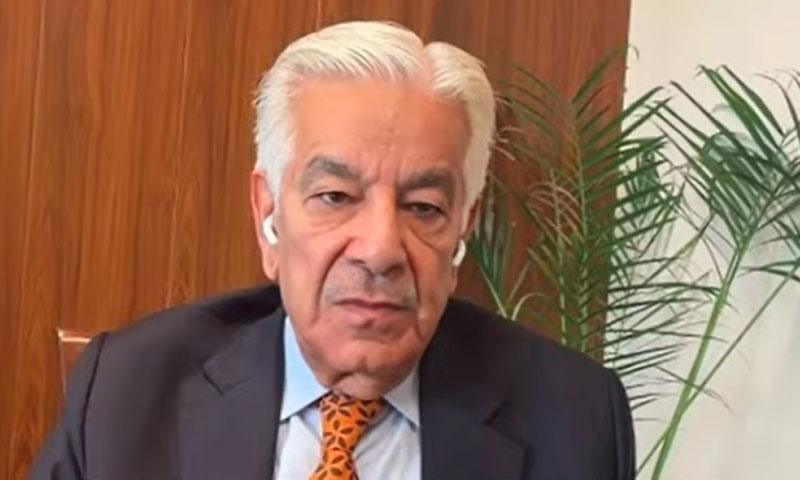 سنا ہے ڈونلڈ ٹرمپ چین جاتے ہوئے پاکستان میں رکیں گے، خواجہ آصف