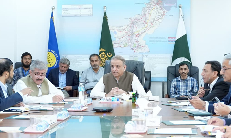 پنڈی بھٹیاں فیصل آباد موٹروے ایم4 تین رویہ کرنے کا فیصلہ