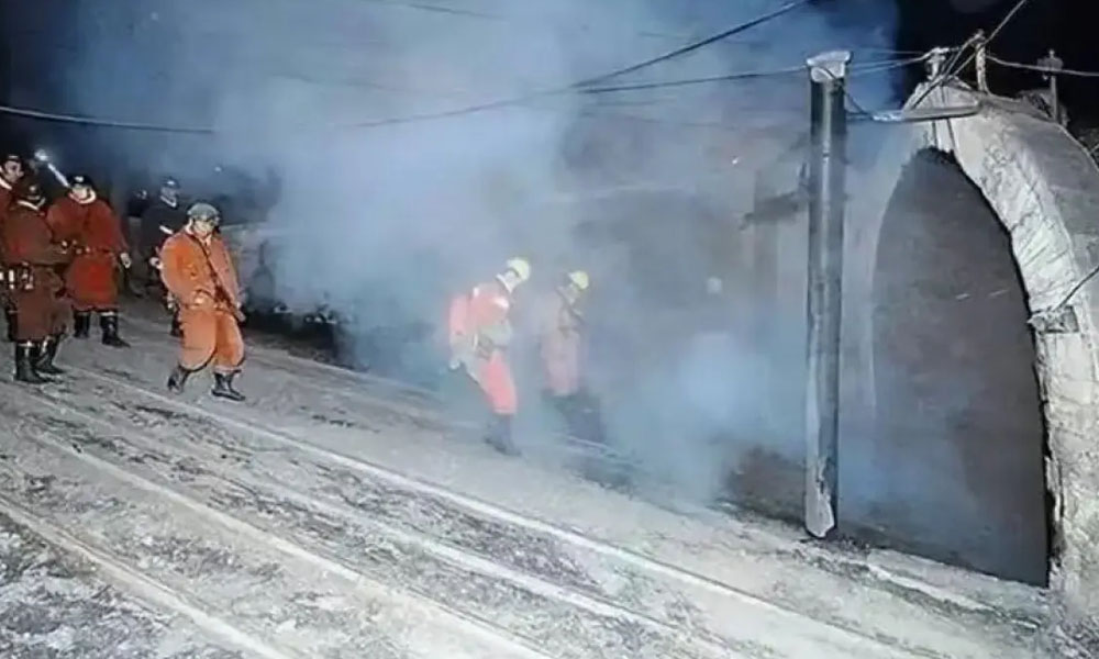 چین میں کوئلے کی کان میں گیس دھماکہ، ہلاکتیں 90 ہو گئیں
