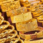 مضبوط ڈالر اور بلند شرح سود کا اثر؛ عالمی مارکیٹ میں سونا سستا ہو گیا