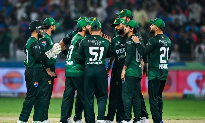 پی سی بی نے 5 قومی کرکٹرز کو انگلش کاؤنٹی کھیلنے کے لیے این او سی جاری کر دیے