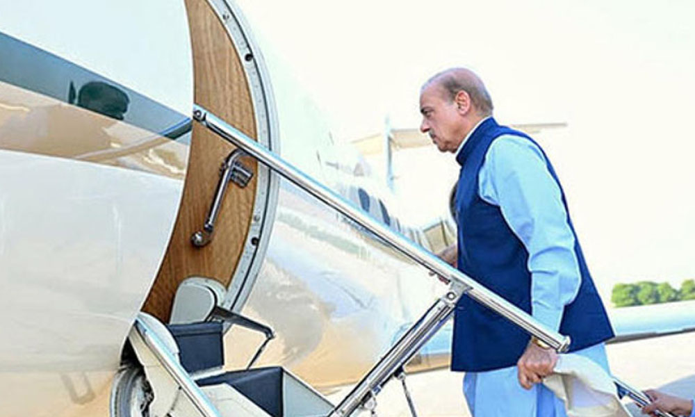 وزیر اعظم 4 روزہ دورے پر چین روانہ، چینی ہم منصب اور صدر سے ملاقاتیں کریں گے