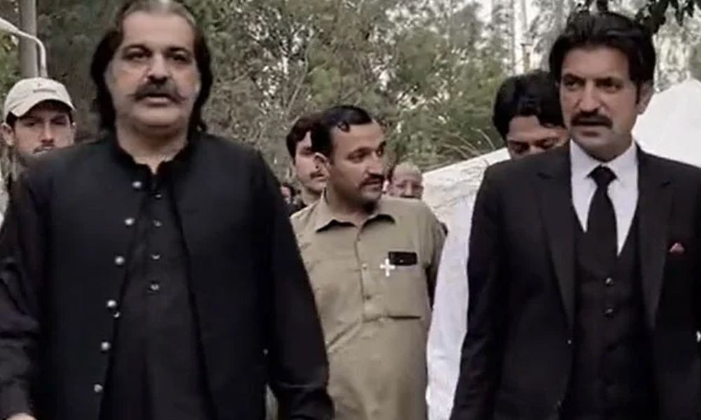 علی امین گنڈاپور کو بطور وزیراعلیٰ بحال کرنے کیلئے آئینی عدالت میں درخواست دائر