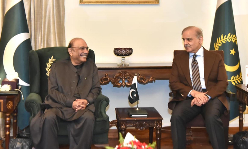 عوام کو زیادہ سے زیادہ ریلیف فراہم کیا جائے، صدر کی وزیر اعظم کو ہدایت