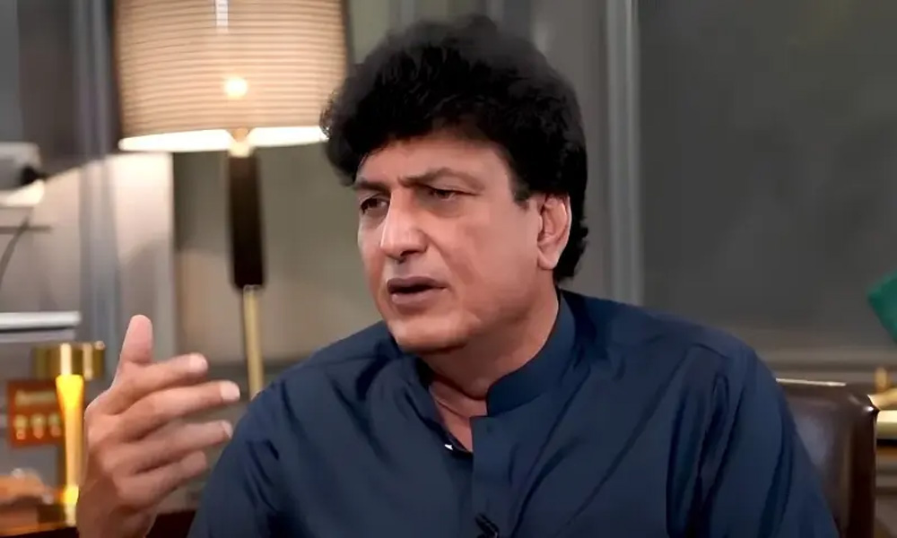 مومنہ اقبال اور ثاقب چڈھر تنازع ، خلیل الرحمٰن قمر بھی بول پڑے