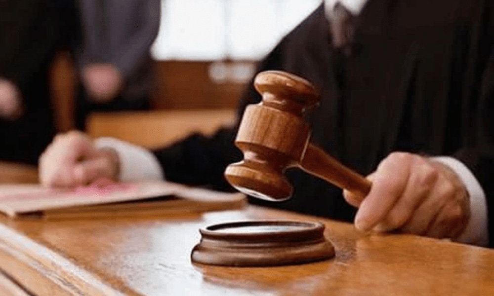 جھوٹی گواہی اور تفتیش میں غفلت، عدالت نے تفتیشی افسر کو 10 سال قید سنا دی