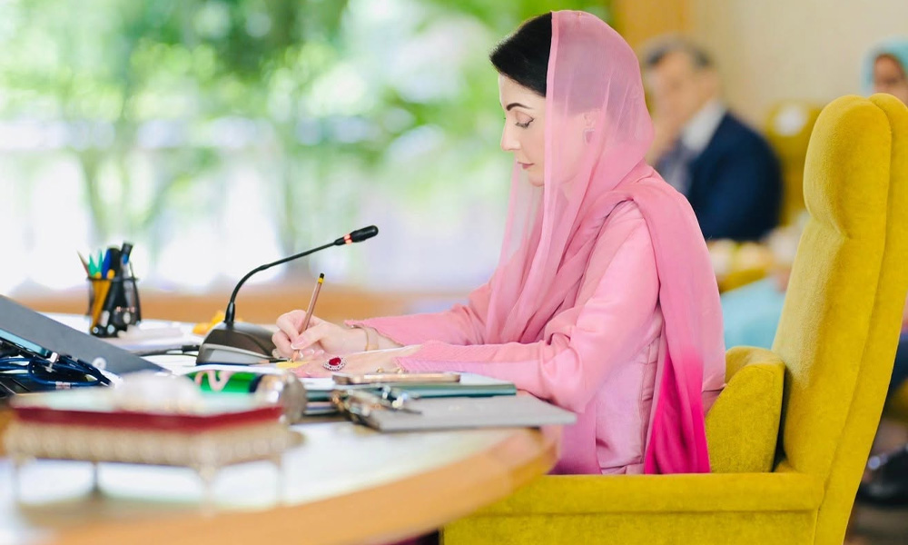 کھلے مین ہول میں گر کر بچے کی ہلاکت، وزیراعلیٰ مریم نواز کا فوری نوٹس
