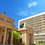 پاکستان میں ڈیجیٹل بینکنگ کا بڑا سنگِ میل، موبائل ایپ صارفین ساڑھے 9 کروڑ سے تجاوز کر گئے