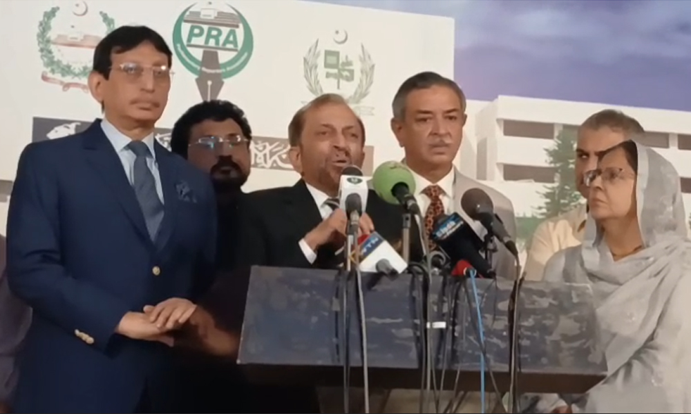 ایم کیو ایم اور حکومت کے درمیان مذاکرات میں اہم پیشرفت farooq sattar
