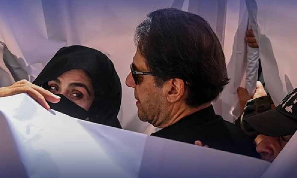 عمران خان اور بشریٰ بی بی کی سپریٹنڈنٹ اڈیالہ جیل کے خلاف توہین عدالت درخواستوں پر آرڈر جاری