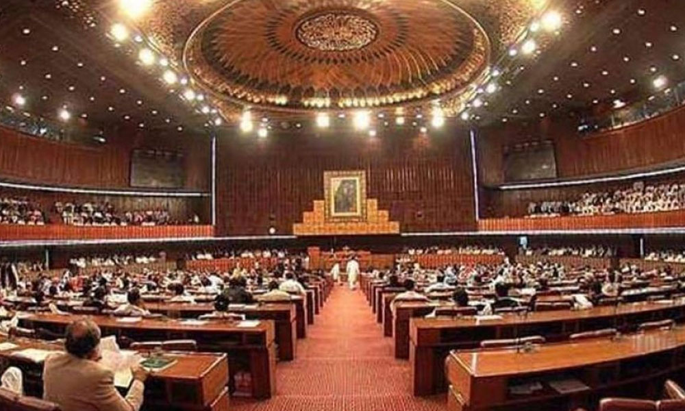 بجٹ میں قومی اسمبلی کے ارکان اور ملازمین کی تنخواہوں اور اخراجات کیلئے اربوں روپے اضافے کی تجویز