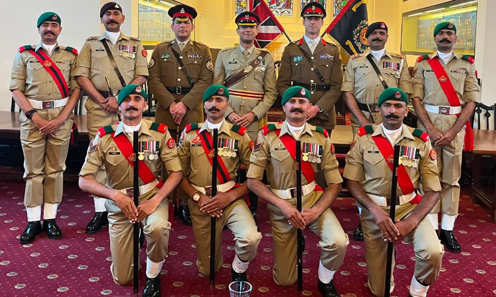 پاک فوج نے برطانیہ میں انٹرنیشنل پیس اسٹکنگ مقابلہ 2026 جیت لیا، تمام بڑے اعزازات پاکستان کے نام رہے