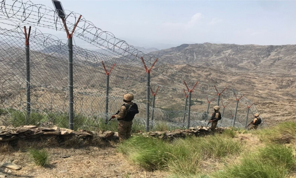 پاکستانی سکیورٹی فورسز کی افغان صوبوں پکتیا ، پکتیکا اور کنڑ میں کارروائیاں ، 29 دہشتگرد ہلاک