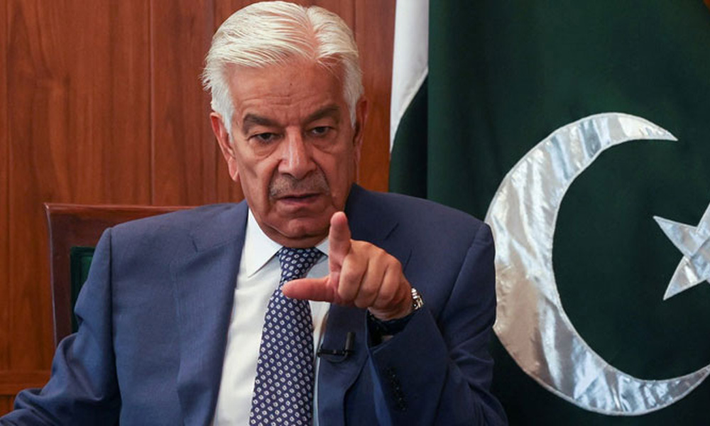 دہشت گردی کو ایک ہی بار جڑ سے ختم کرنے کیلئے فیصلہ کن جنگ کی ضرورت ہے، خواجہ آصف