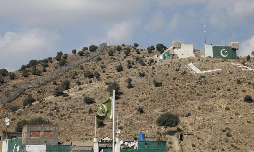 پاکستانی سکیورٹی فورسز کی افغان صوبوں پکتیا ، پکتیکا اور کنڑ میں کارروائیاں ، 29 دہشتگرد ہلاک