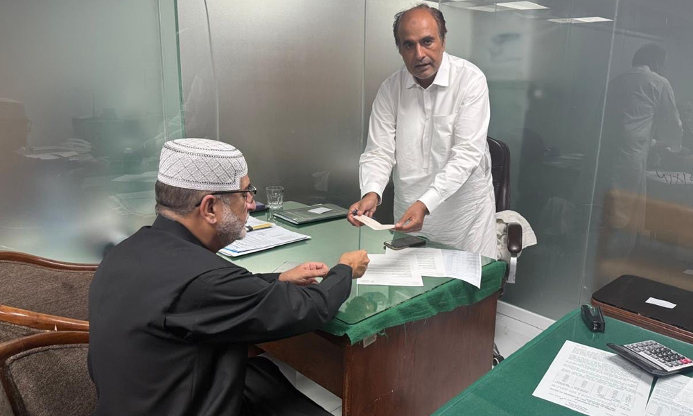 اخترمینگل نے قومی اسمبلی کی 78 لاکھ روپے سے زائد تنخواہیں اور مراعات واپس کردیں