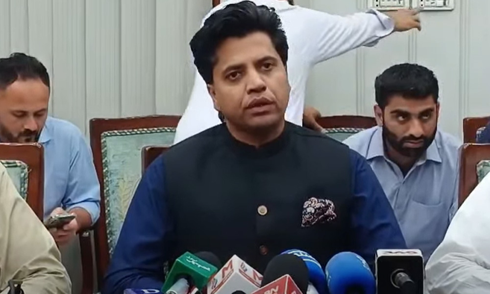 خیبرپختونخوا حکومت کا بڑا فیصلہ، مراعات واستحقاق قانون کی متنازع شقیں واپس لینے کا اعلان