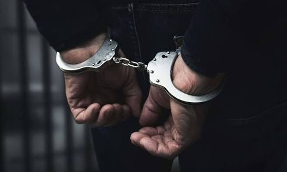 افغان شہریوں کو جعلی شناختی کارڈ جاری کرنے کا الزام، نادرا کے 3 افسران گرفتار