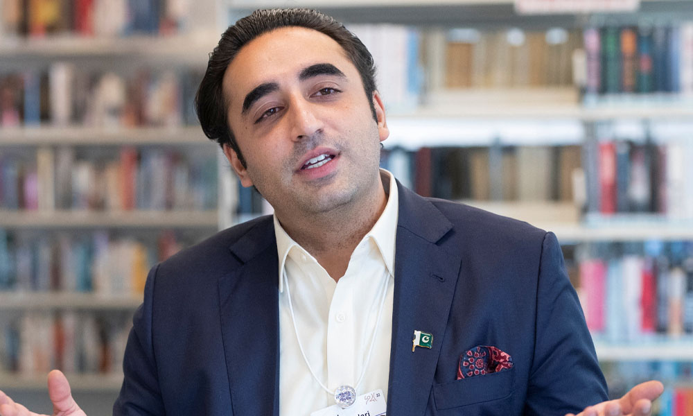 پاکستان کی فوج ہماری ریڈ لائن ہے، شہداء کی قربانیوں کا احترام قومی ذمہ داری ہے، بلاول بھٹو