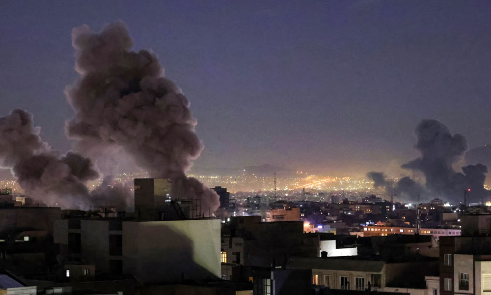 امریکا کے ایران پر حملے، چابہار اور بندر عباس سمیت ساحلی علاقوں میں دھماکے Iran