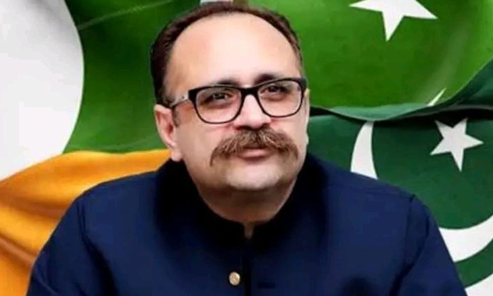 آزاد کشمیر کے سابق وزیراعظم سردار تنویر الیاس نے پیپلز پارٹی سے راہیں جدا کر لیں