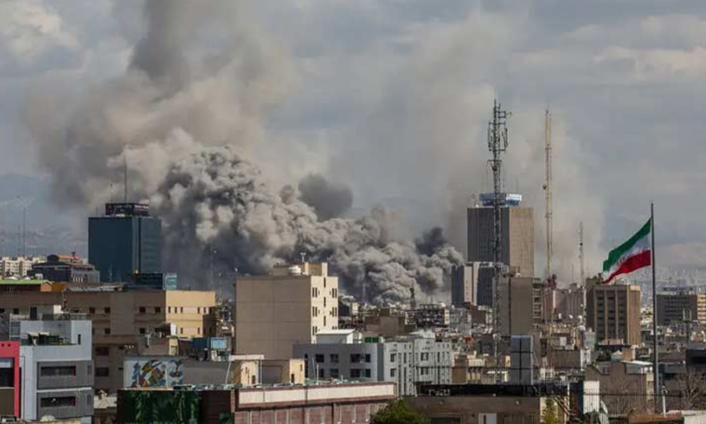 امریکا کے ایران پر مزید حملے ، پاسداران انقلاب کا کویت ، اردن میں امریکی تنصیبات کو نشانہ بنانے اور ڈرون مار گرانے کا دعویٰ
