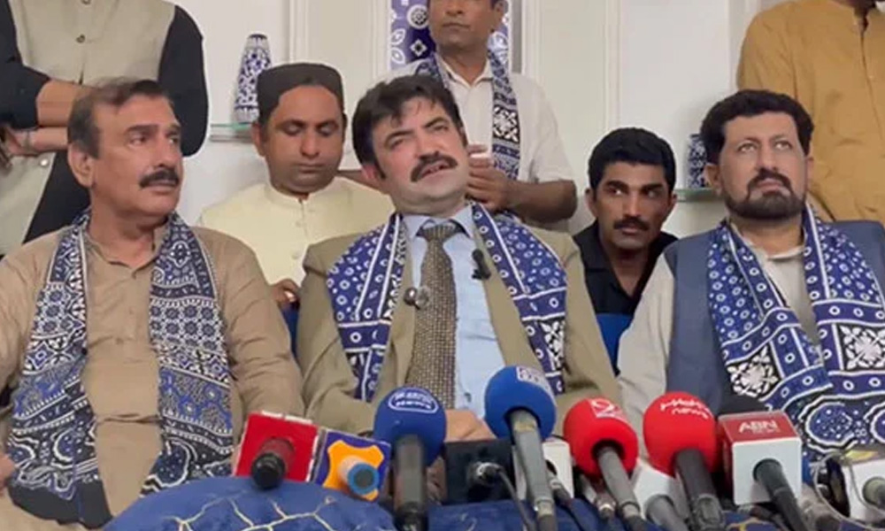 نئے صوبوں کی حمایت، شیر افضل مروت بھی میدان میں آگئے
