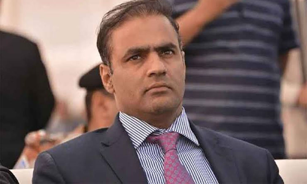 بانی پی ٹی آئی کی صحت پر سیاست نہیں کریں گے، عابد شیر علی