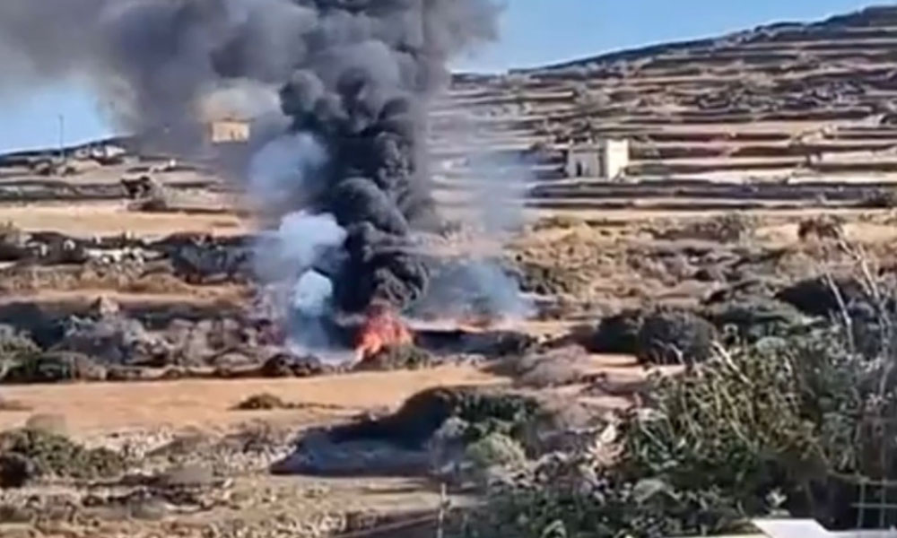 یونان میں ہیلی کاپٹر گر کر تباہ، پائلٹ سمیت 3 افراد جاں بحق Helicopter