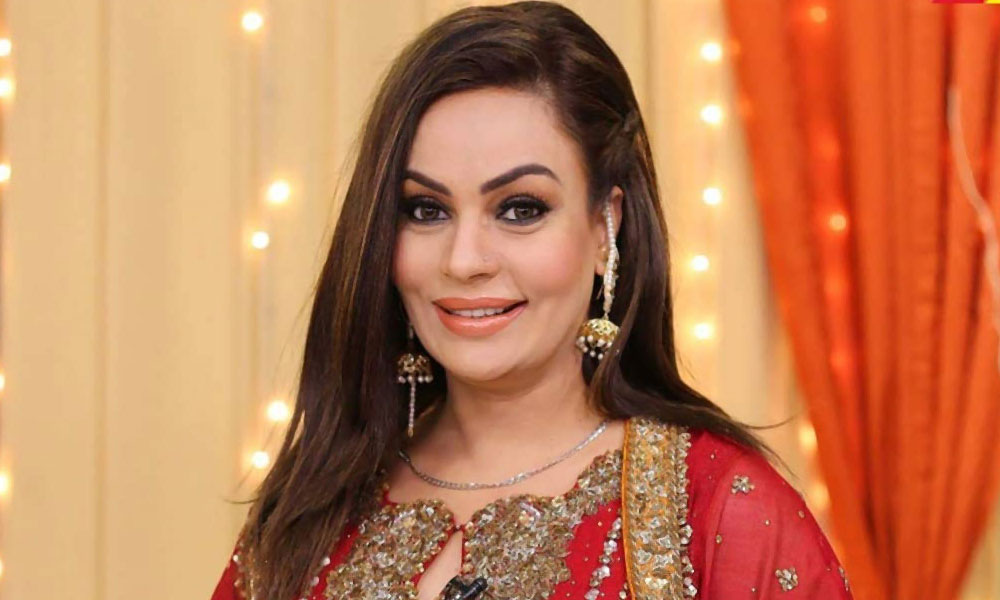سعدیہ امام کا شوبز کیریئر کے تلخ تجربات سے پردہ اٹھاتے ہوئے اہم انکشاف