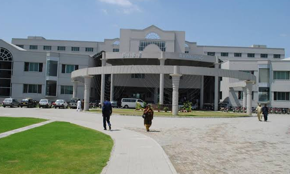 پنجاب کے مختلف بورڈز نے  میٹرک سالانہ نتائج کا اعلان  کردیا