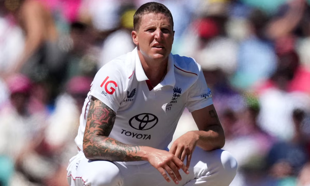پاکستان کیخلاف ٹیسٹ سیریز کے اسکواڈ میں شامل انگلینڈ کے فاسٹ باؤلر کی گرفتاری و رہائی